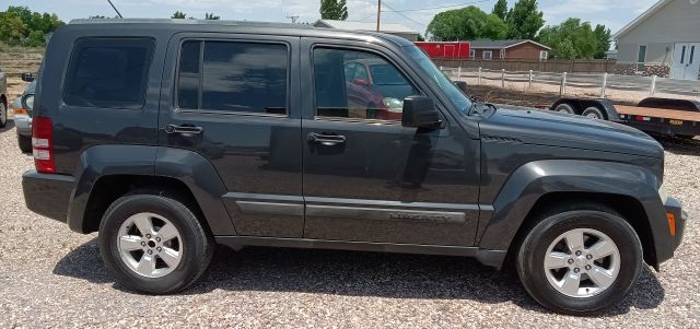 2011 LIBERTY 4X4 (21).jpg